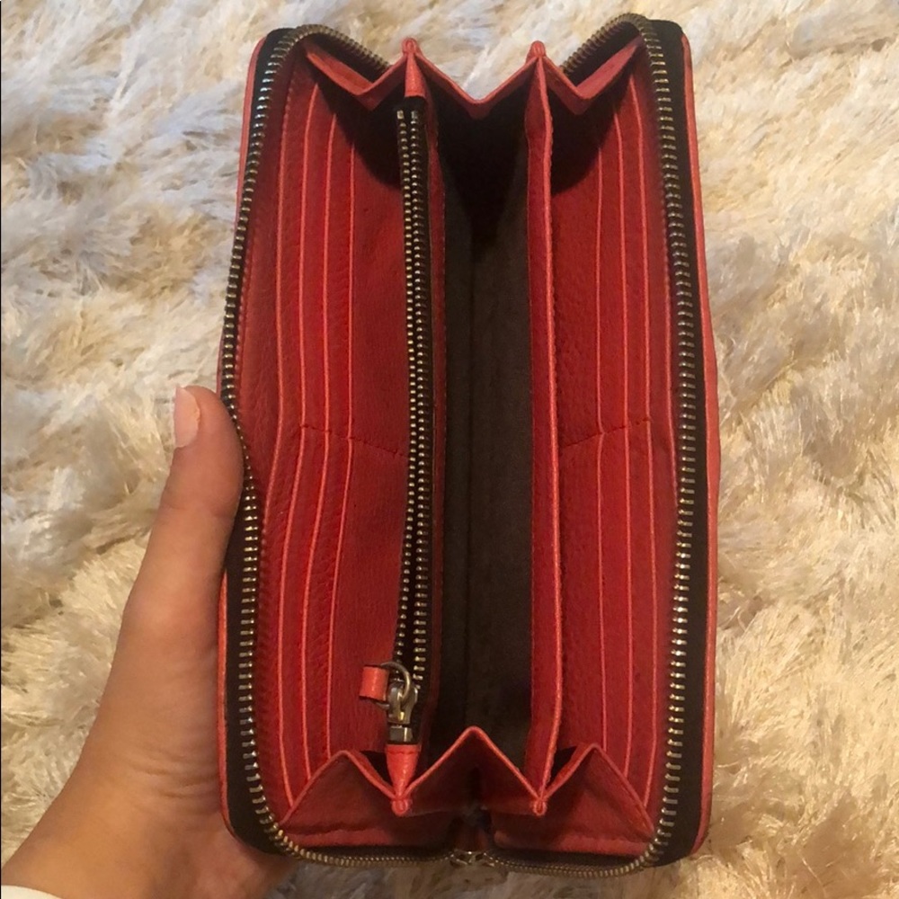 Pink wallet - Picture 3 of 3